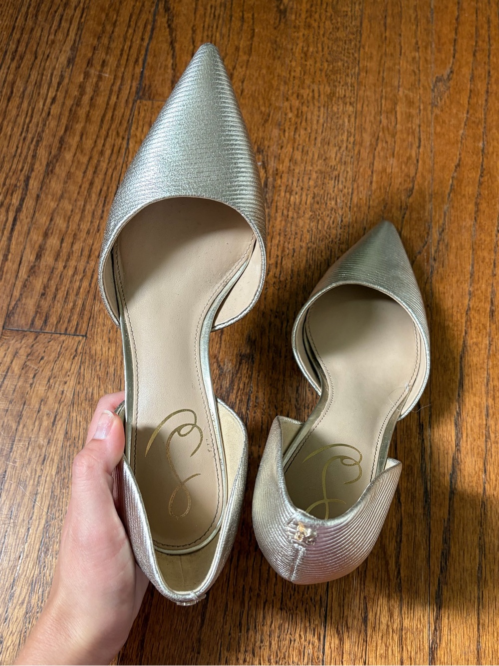 Metallic Pointed-Toe Heels - Picture 5 of 8